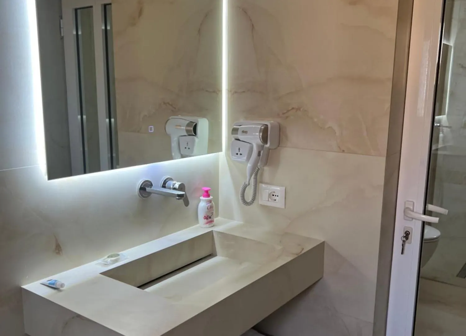 Apartments Rezidenca Sinani Orikum